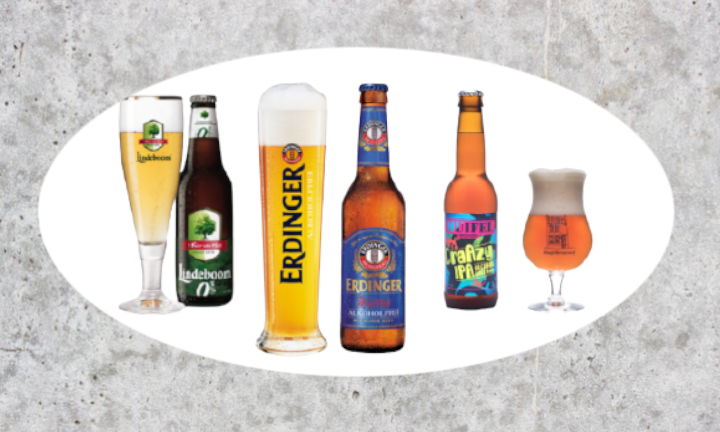 Drie verschillende alcoholarme bieren flesjes en glazen